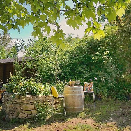 Bed and Breakfast Domaine De La Brave Pernes-les-Fontaines Esterno foto