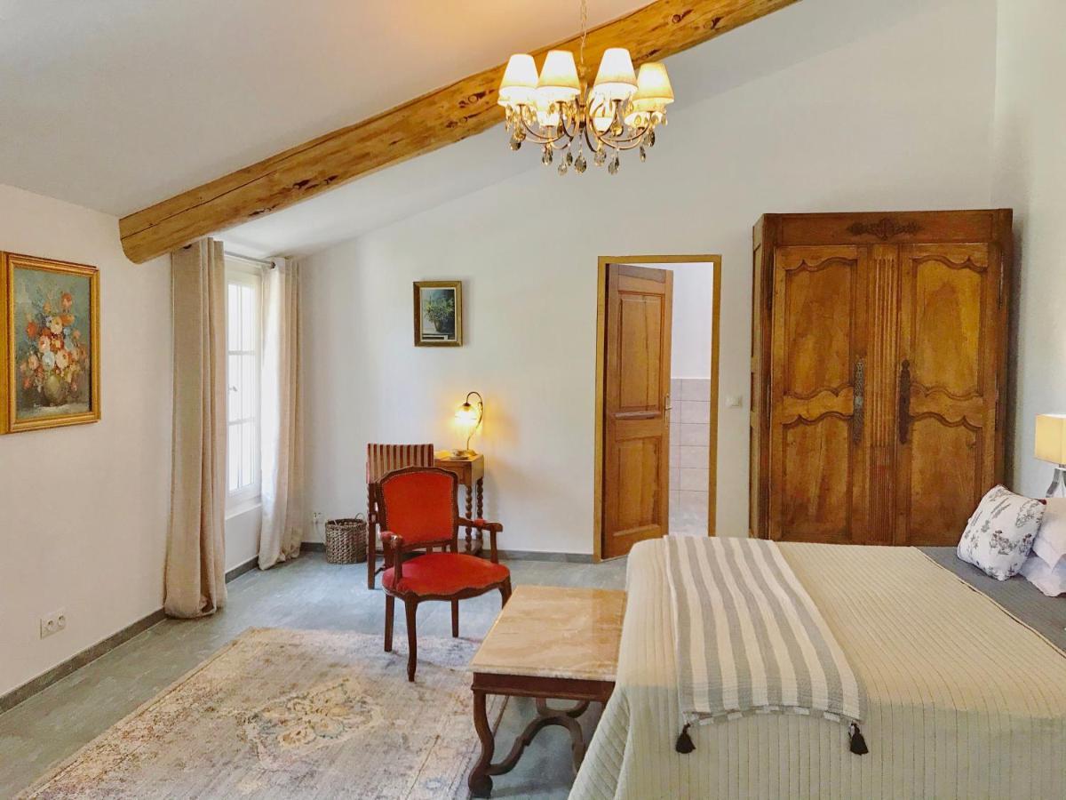 Bed and Breakfast Domaine De La Brave Pernes-les-Fontaines Esterno foto