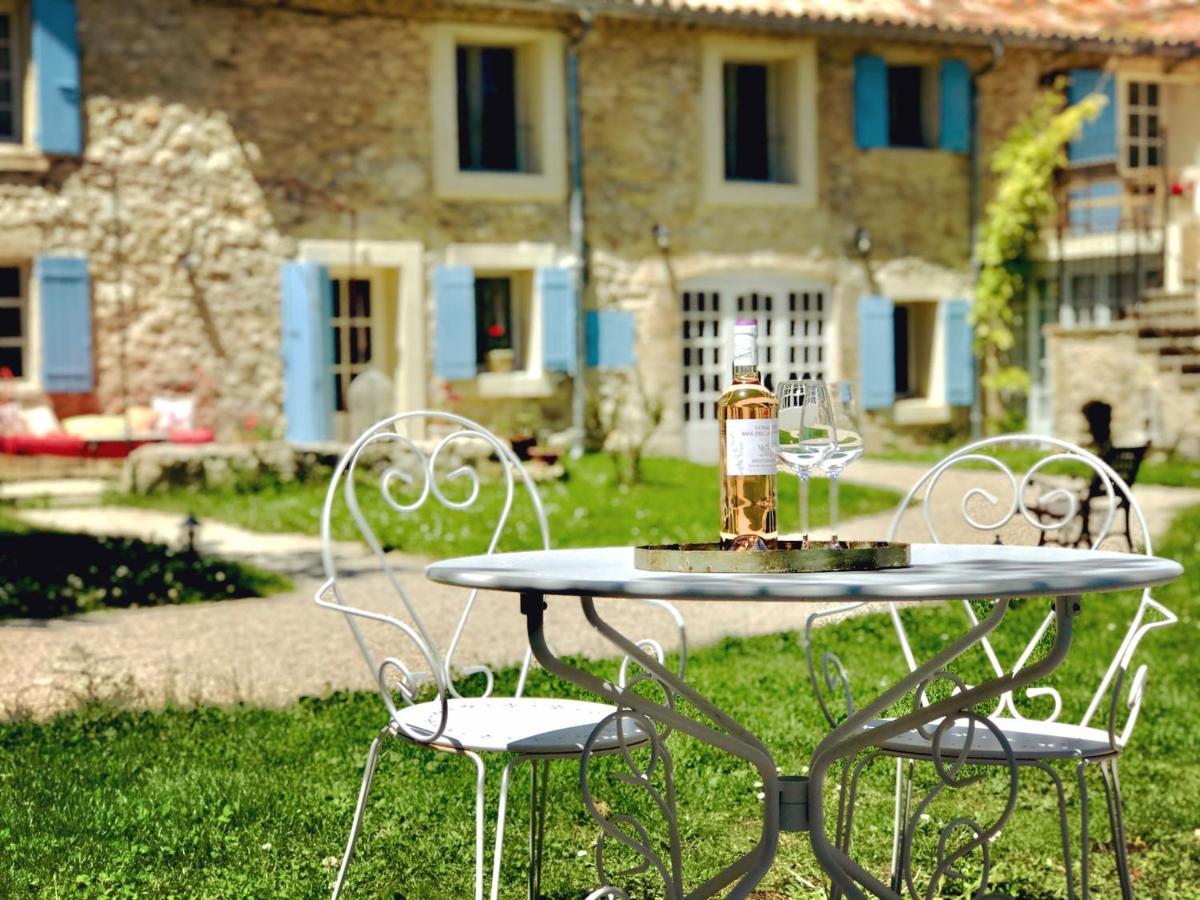 Bed and Breakfast Domaine De La Brave Pernes-les-Fontaines Esterno foto