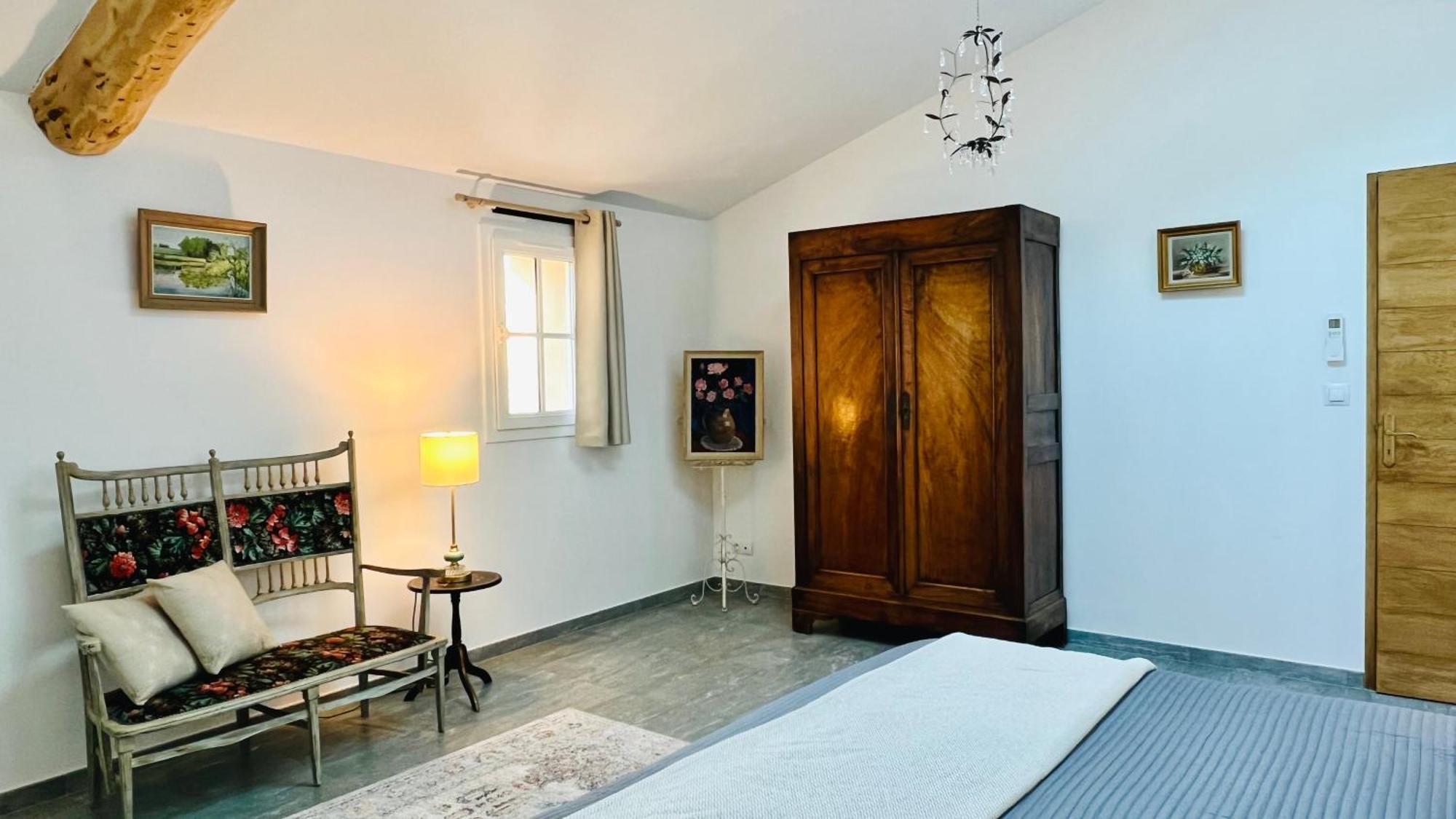 Bed and Breakfast Domaine De La Brave Pernes-les-Fontaines Camera foto